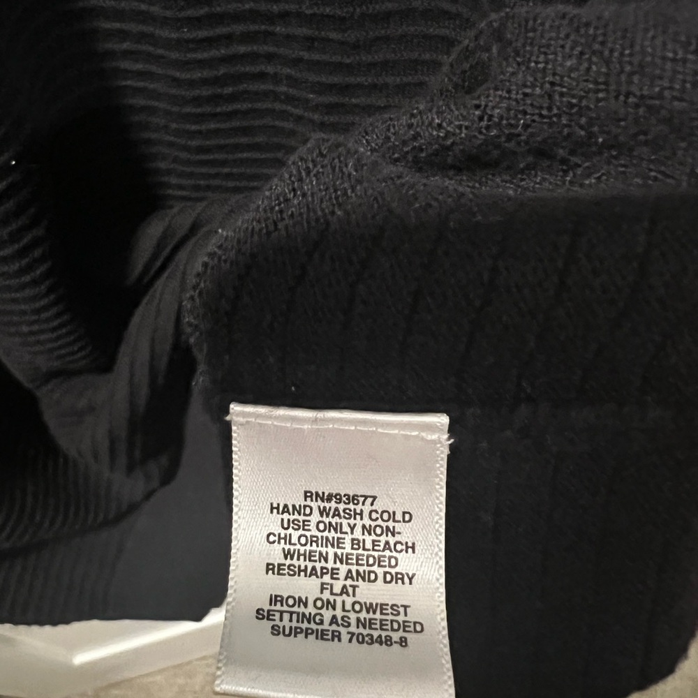 Claiborne Long Sleeve